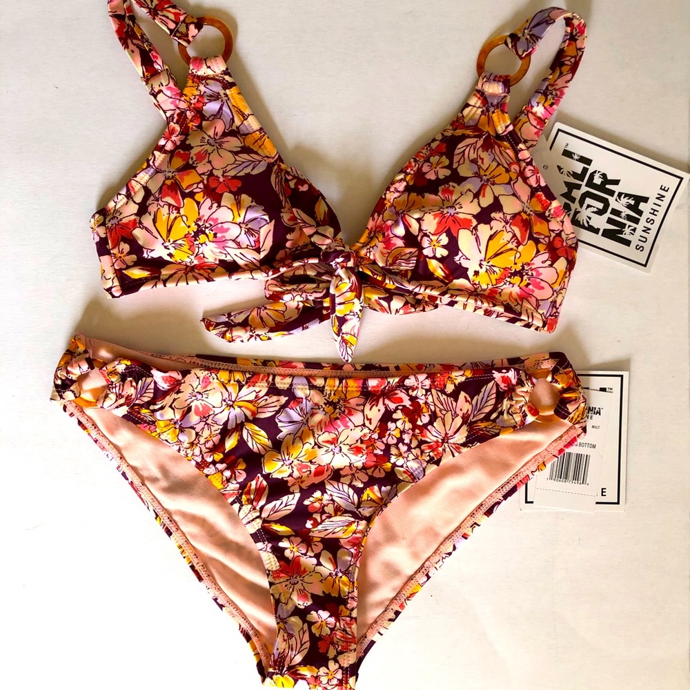 NWT California Sunshine Bikini